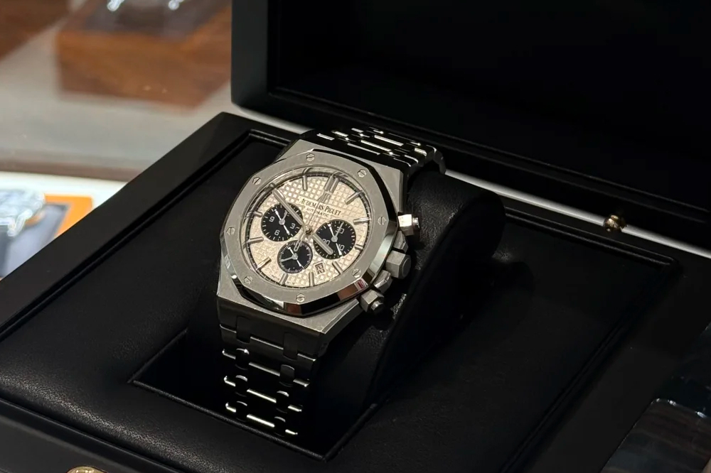 2026 佛山名表回收“入门篇”必读:全流程拆解+避坑技巧+变现窗口期,鹦鹉螺、纵横四海、Lange 1 一站式回收指南